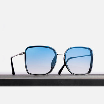 #color_blue fade